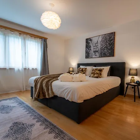 Exclusive Glacier View 1-4 Pers Lägenhet Klosters