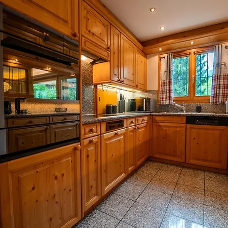 Exclusive Glacier View 1-4 Pers